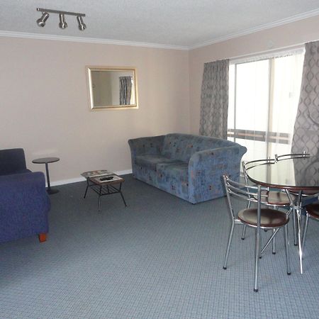 אפר האט Hawks Inn Motel מראה חיצוני תמונה