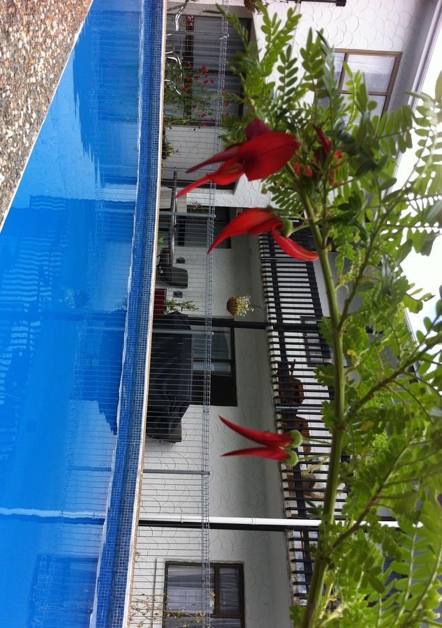 אפר האט Hawks Inn Motel מראה חיצוני תמונה